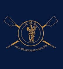 Logo for Oslo Medisinske Roklubb med to kryssede årer og en figur i en sirkel på mørkeblå bakgrunn.